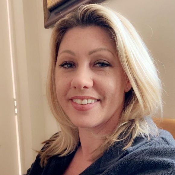 Meet your Posher, Crystal - Picture 1 of 1